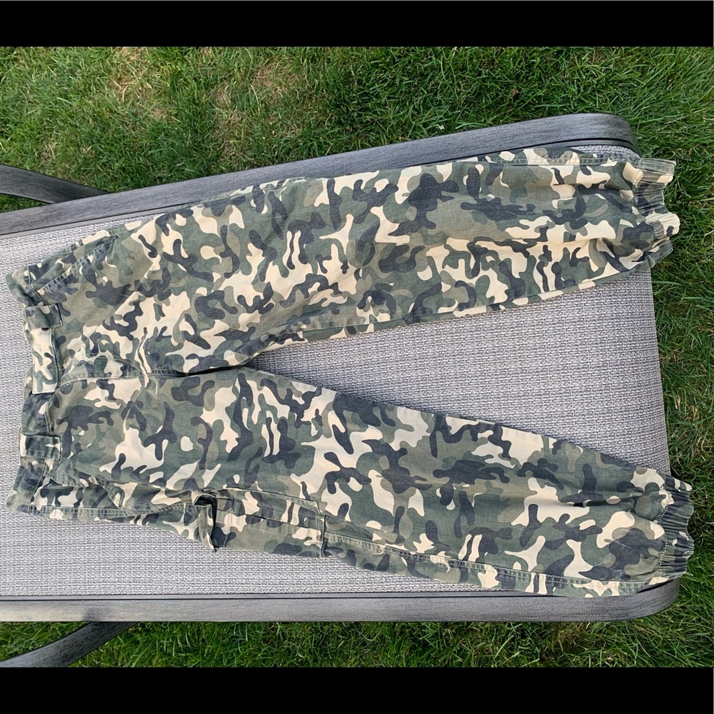 Cotton on Camouflage High Rise Jogger Pants